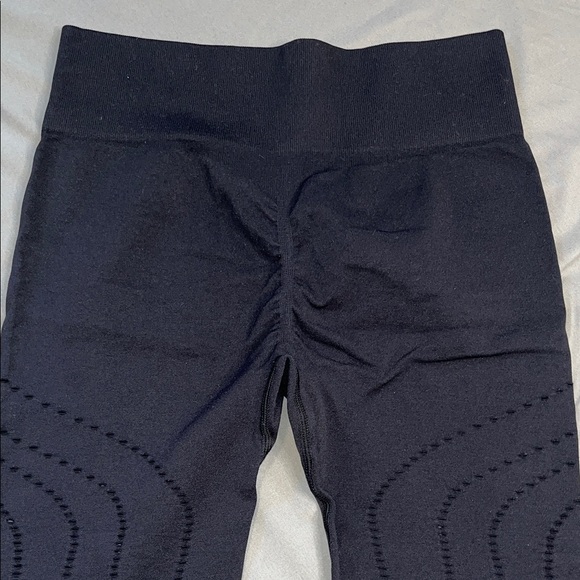 New HALARA Black Patterned Leggings M - Picture 5 of 7